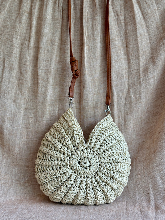 Carbis - Cross body Shell bag