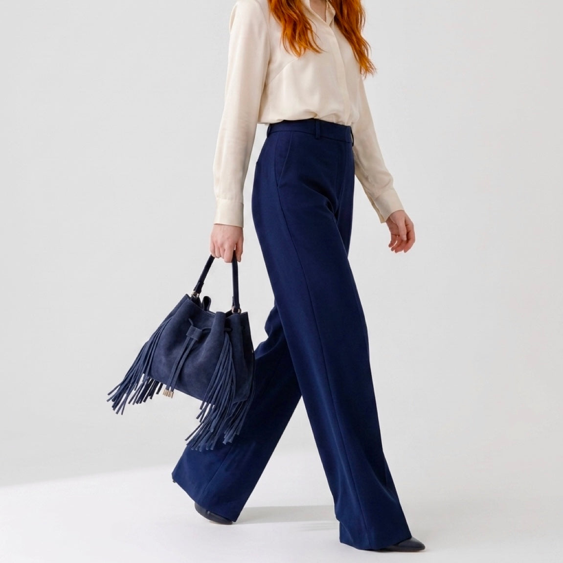 Roma - Fringed drawstring bag - Navy