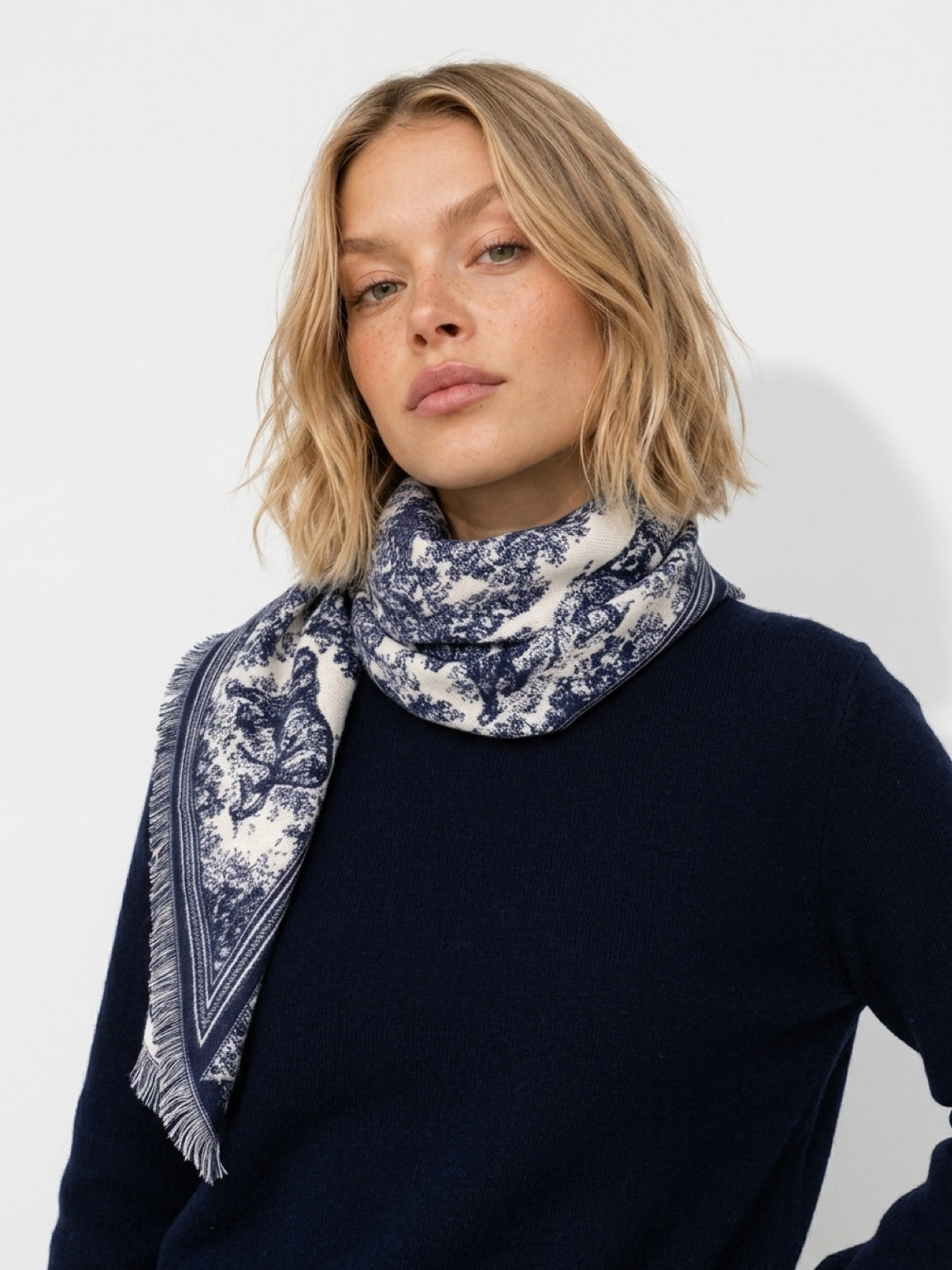 Versailles - Triangular Toile de Jouy Scarf - Indigo